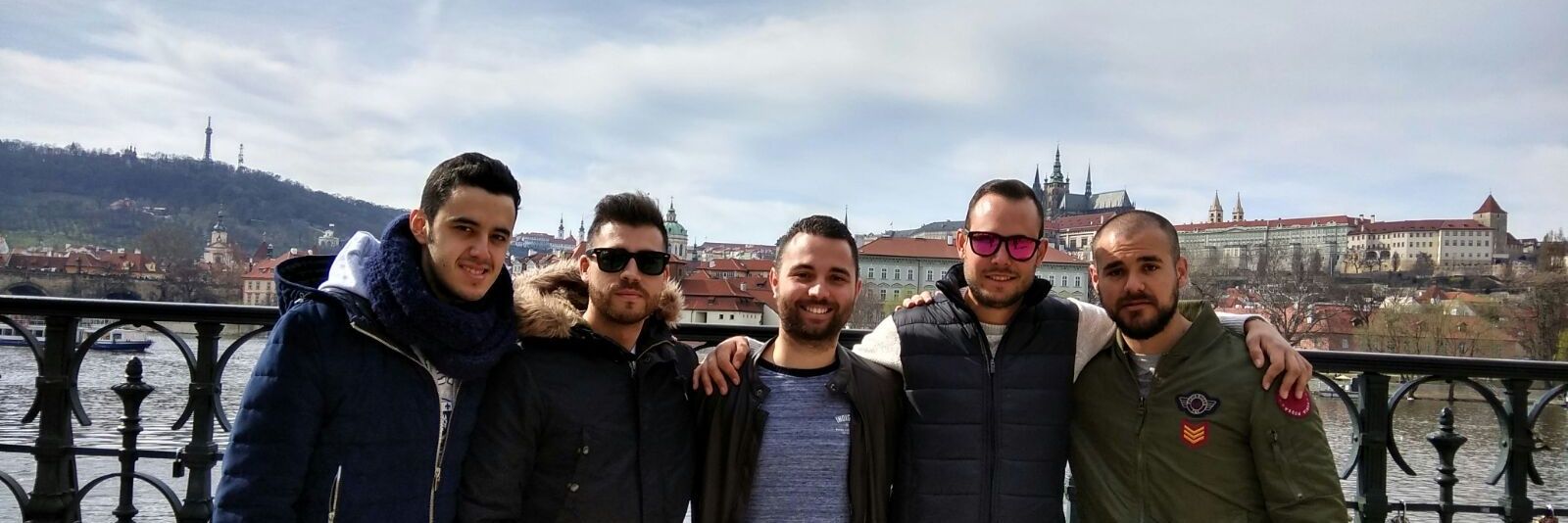 Felblanco10's profile banner image