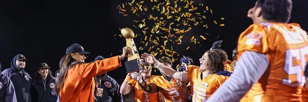 Thatsleslie Profile Banner