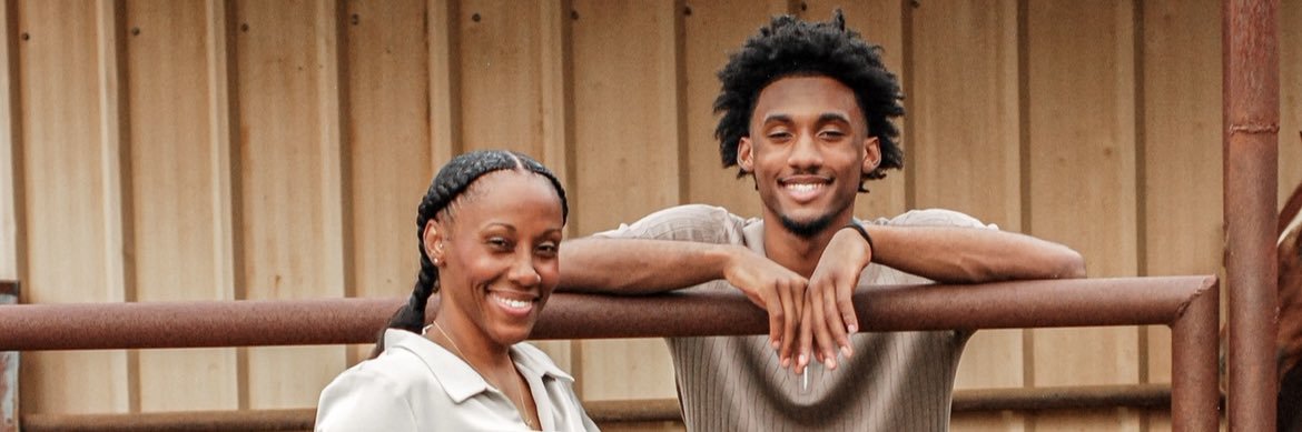 Kylamedwards's profile banner image