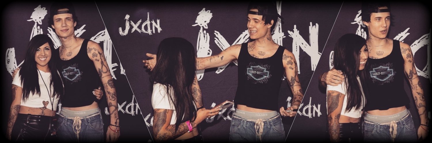 freakingkelsey's profile banner image