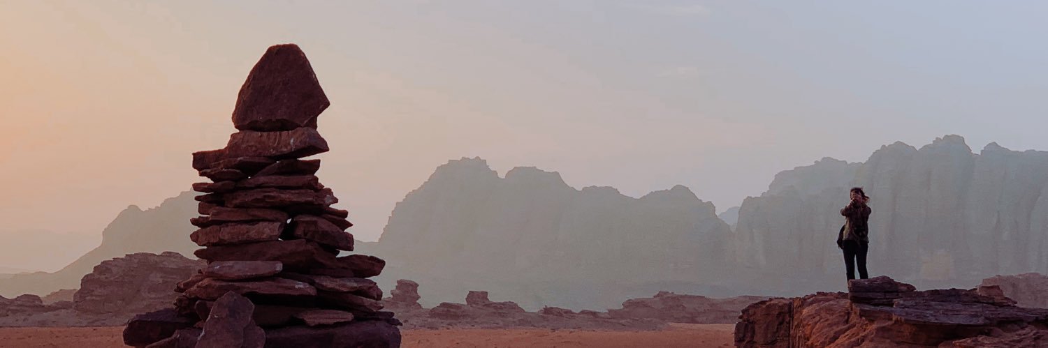 qbakrm's profile banner image