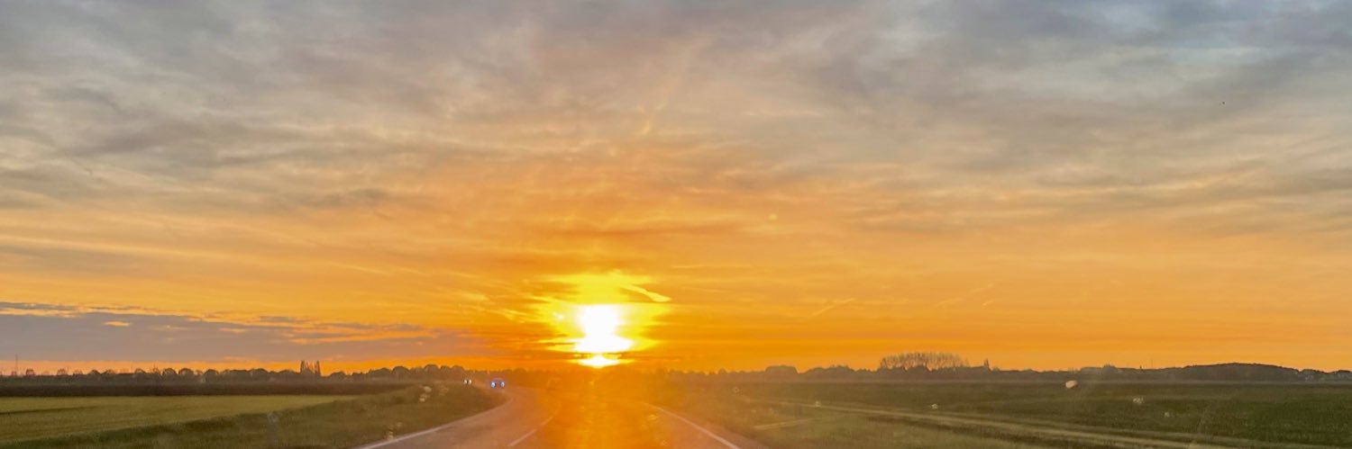 solbarnet's profile banner image