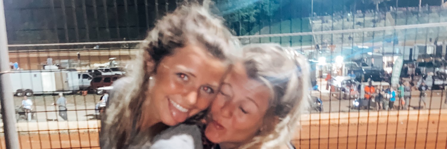 evajourolmon's profile banner image