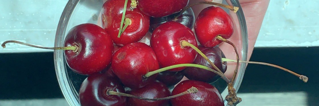 loly_cherry's profile banner image