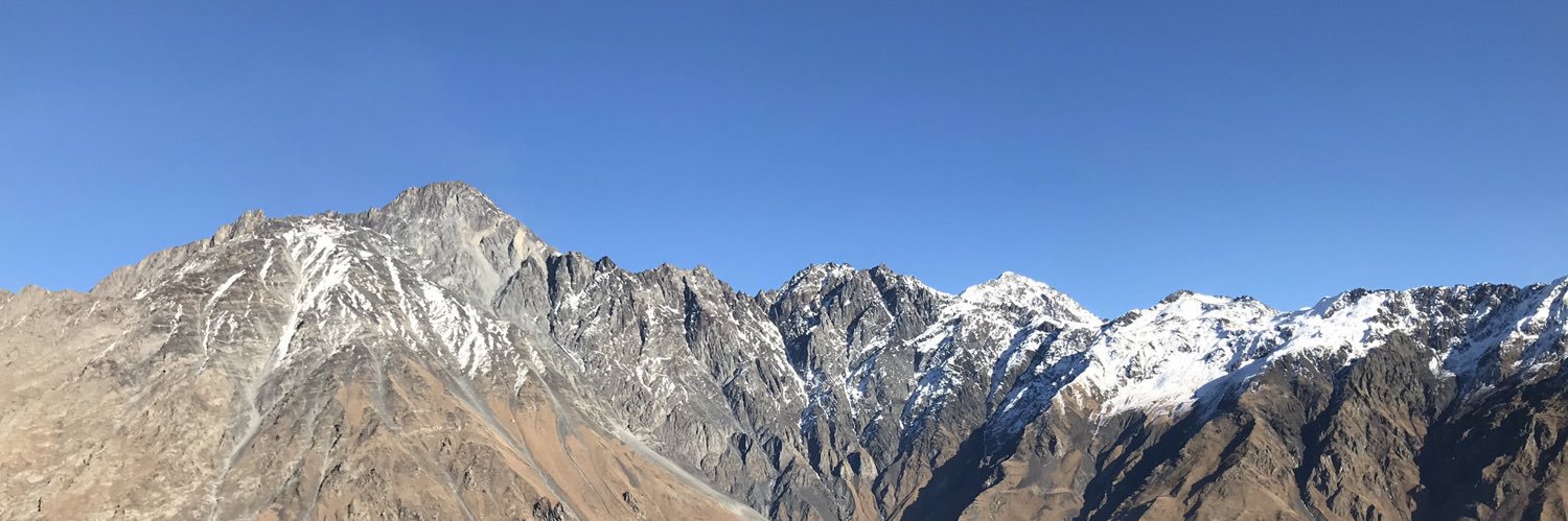 izzulk's profile banner image