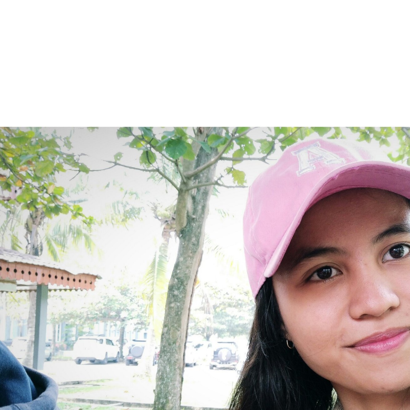 PutriElsaL's profile banner image