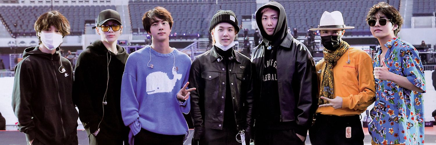 hi👀 banner