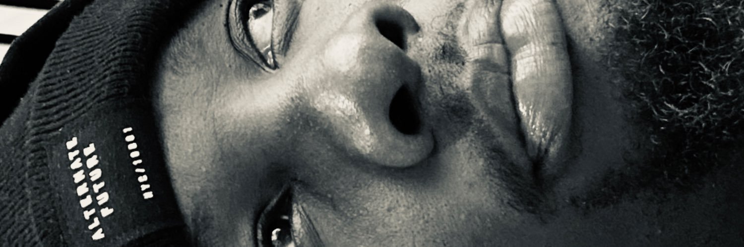 Defire_nt's profile banner image