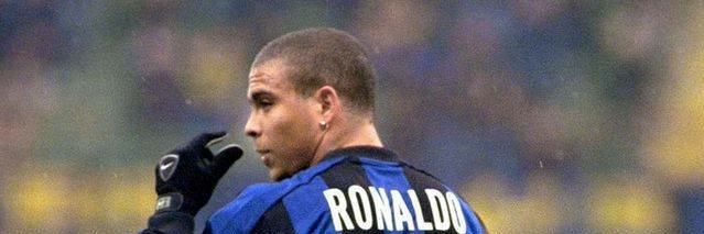 bercri72🇮🇹🐇🖤💙 banner