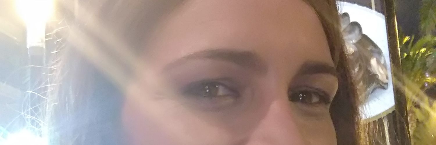 TATIABEZAM's profile banner image