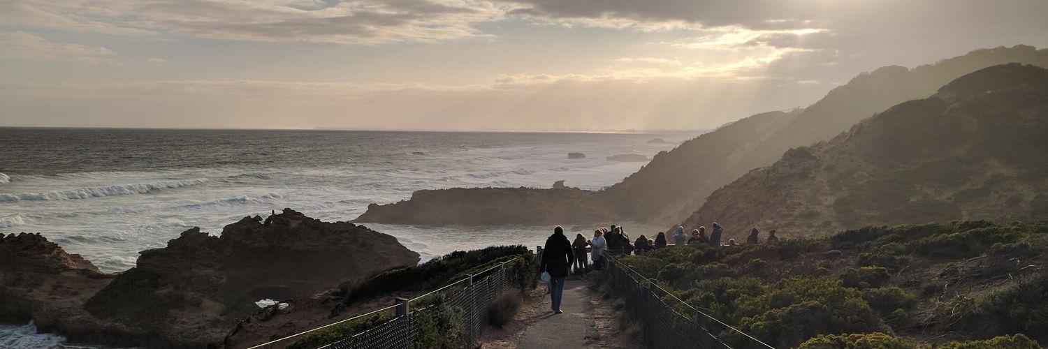 hattmarris_'s profile banner image