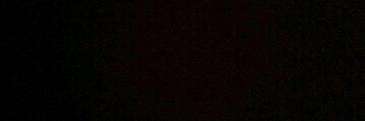 lweeyy's profile banner image