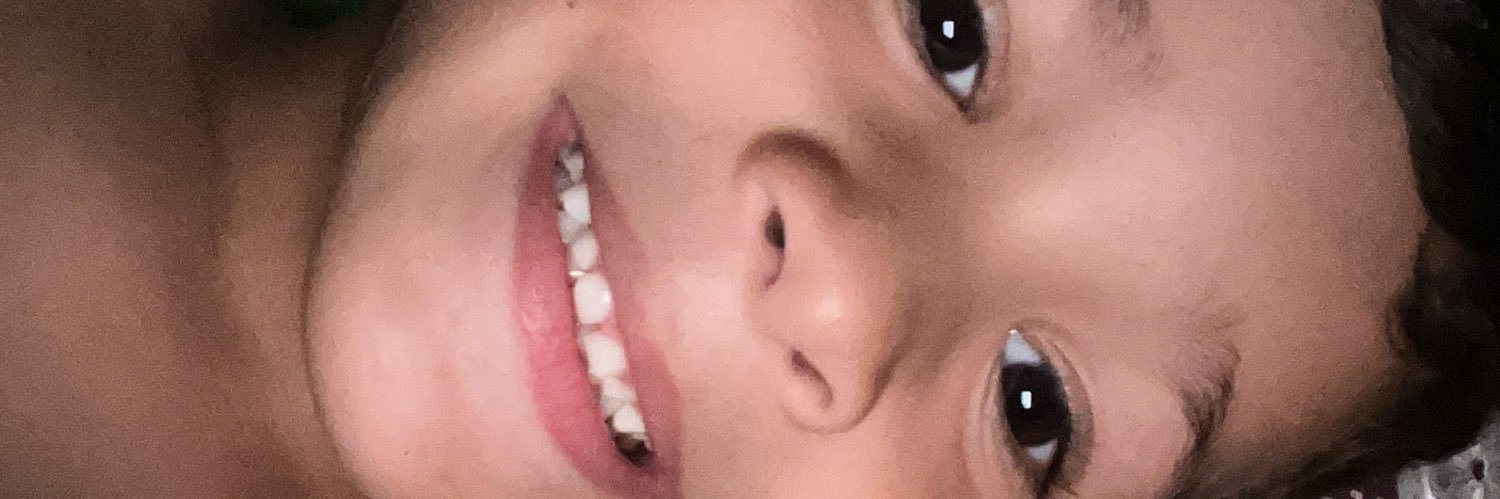 aniellekarol's profile banner image