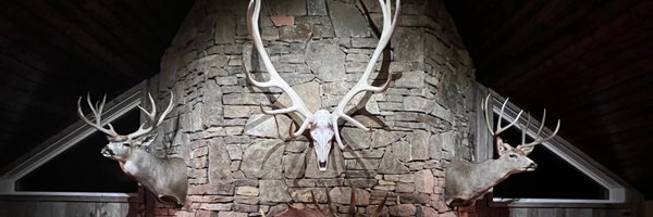 DeanParisian Profile Banner