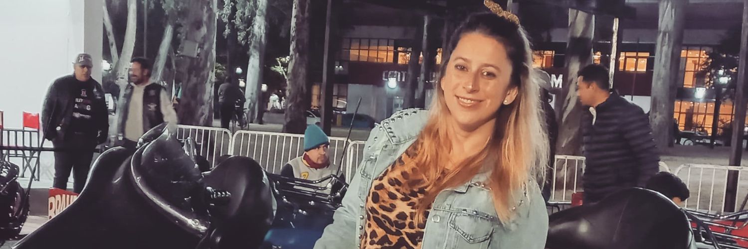 liiocha's profile banner image