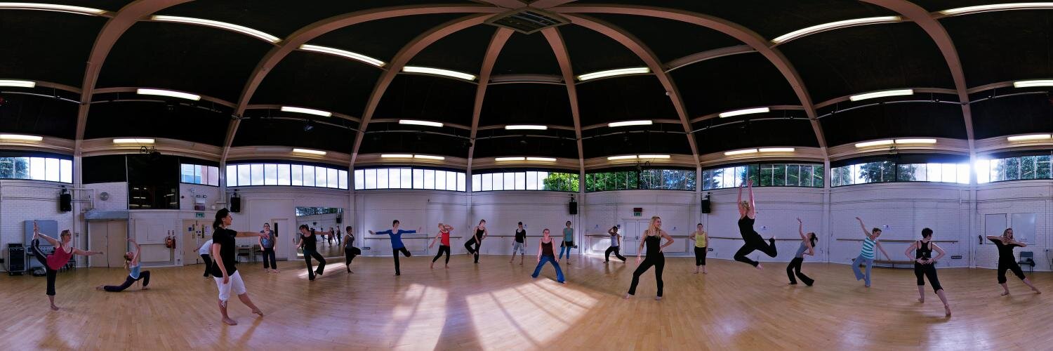 cmetdance's profile banner image