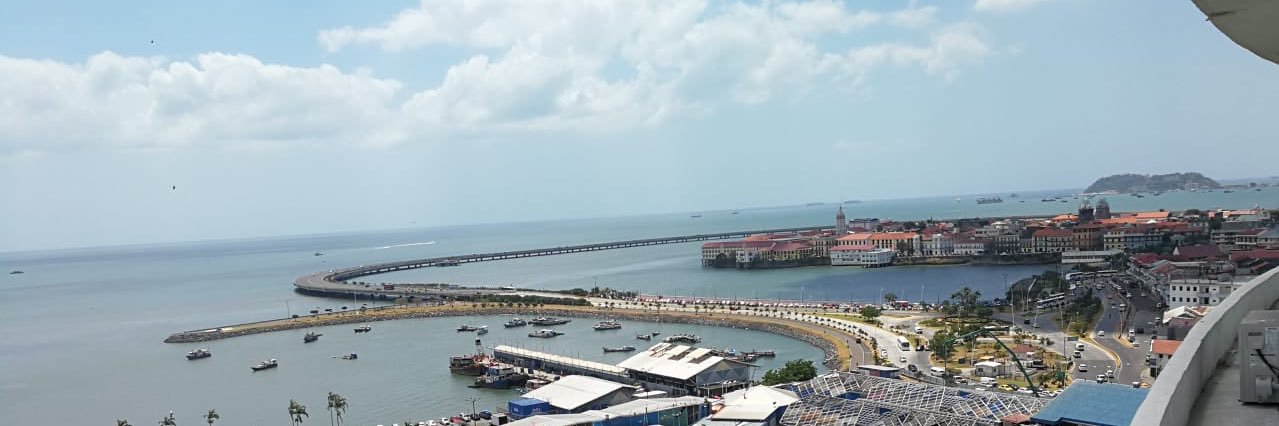 RoomersTravel's profile banner image