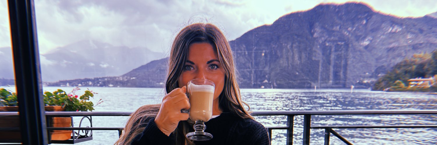 aribreann's profile banner image