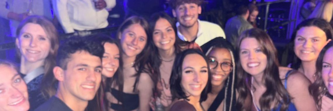 torresss_8's profile banner image