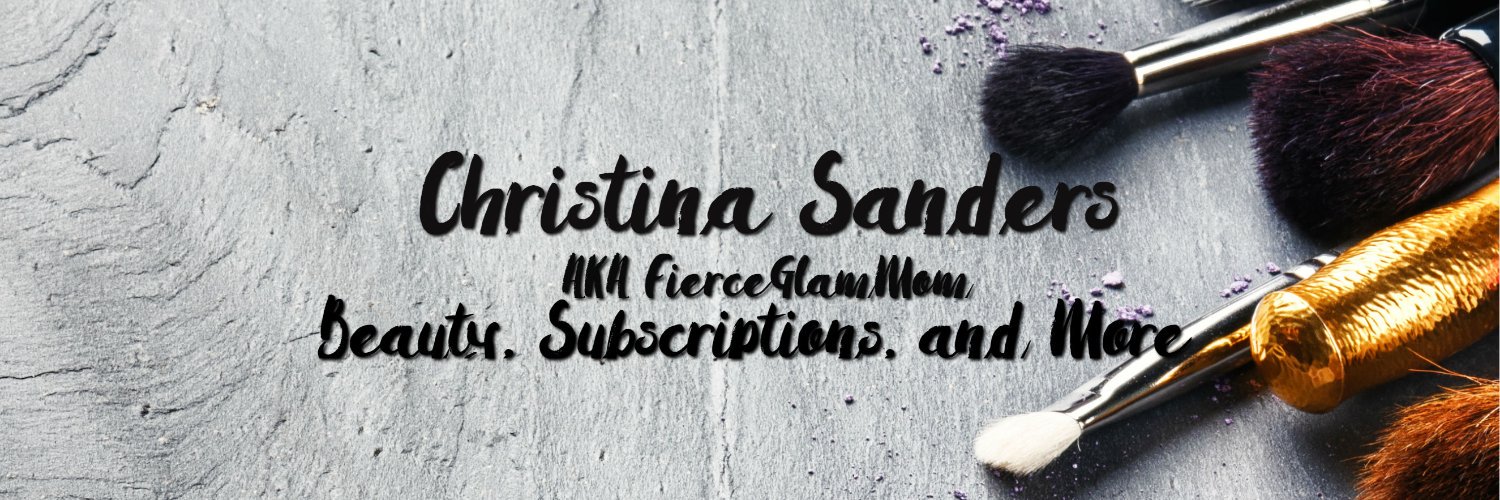 FierceGlamMom89's profile banner image