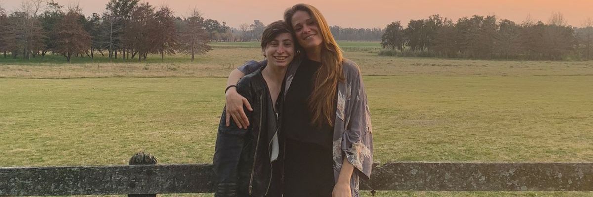 AnaRuax's profile banner image