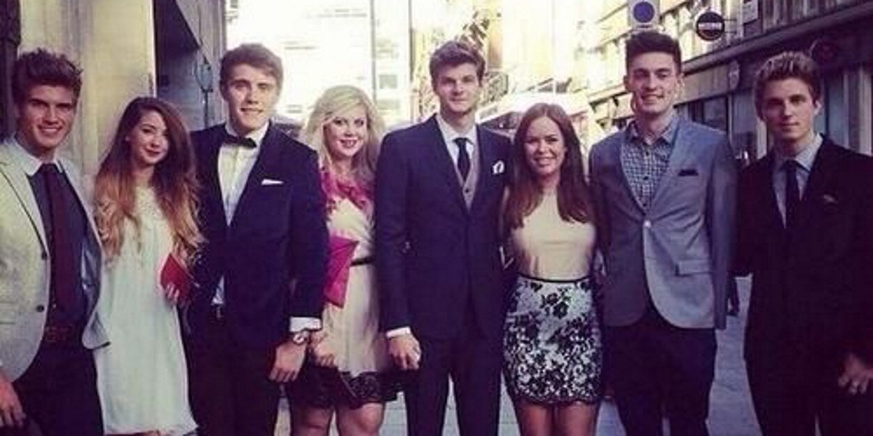 _loveyoutuber's profile banner image