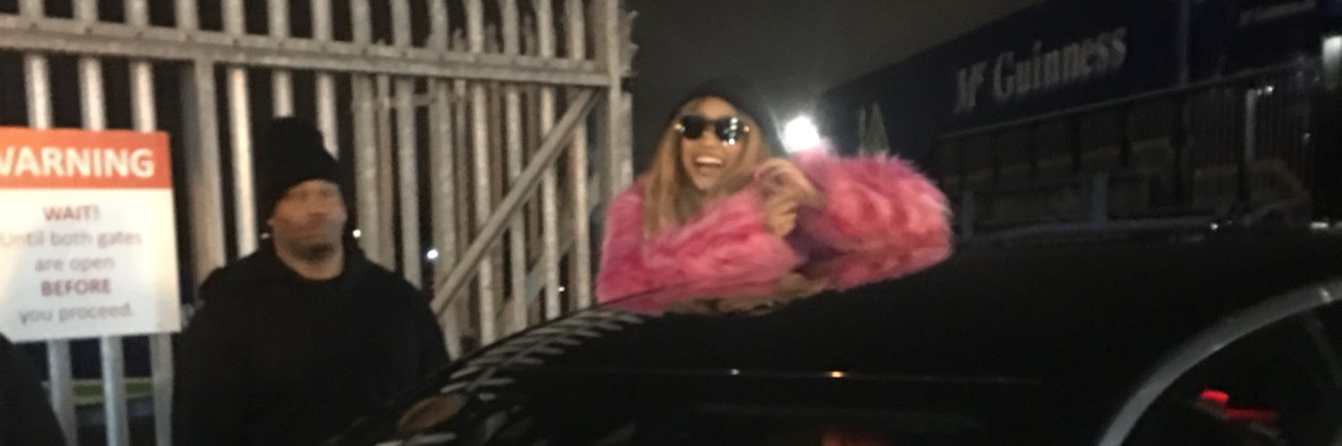 oliviaTMx's profile banner image