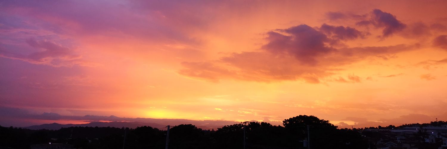 LEONARDORETANA's profile banner image