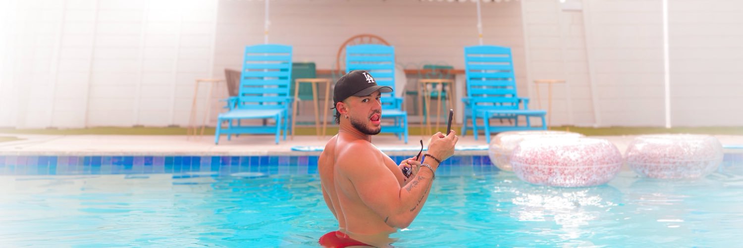 RealizeRealLiez's profile banner image