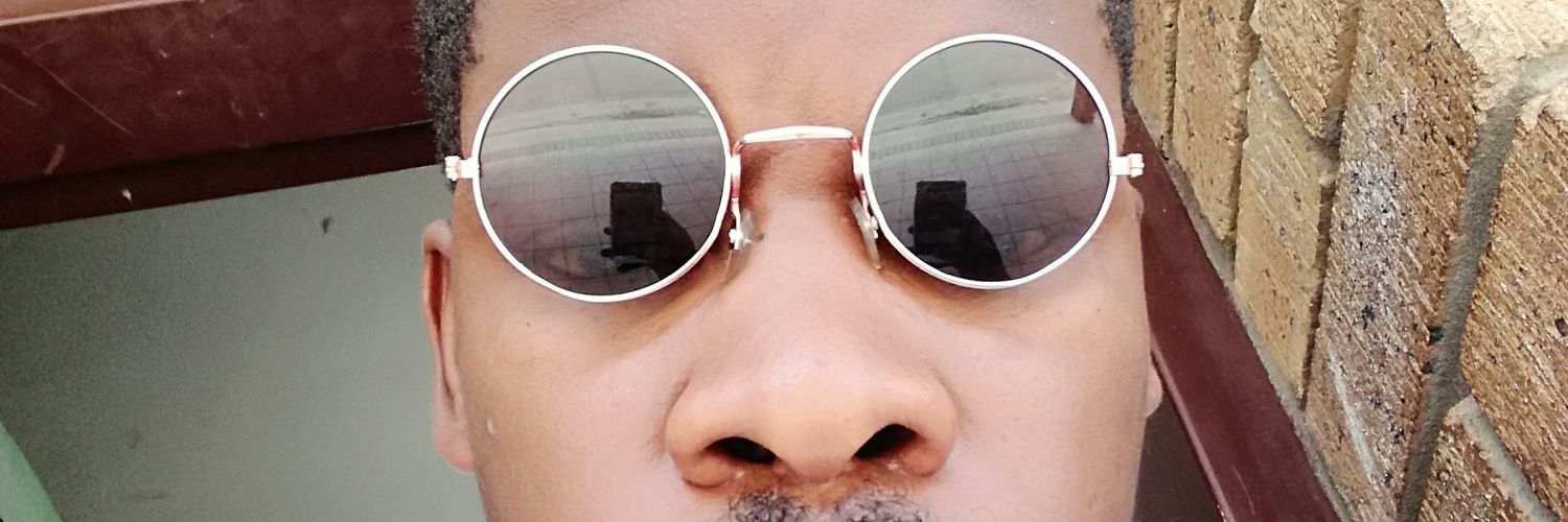 sqandom's profile banner image
