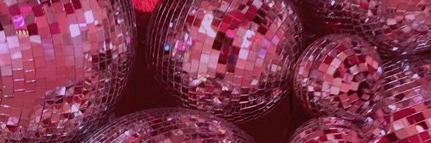 nohheelly's profile banner image