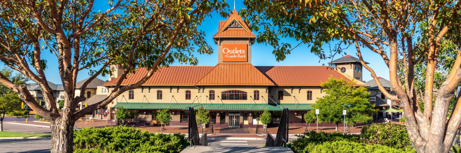 Outlets at Castle Rock banner