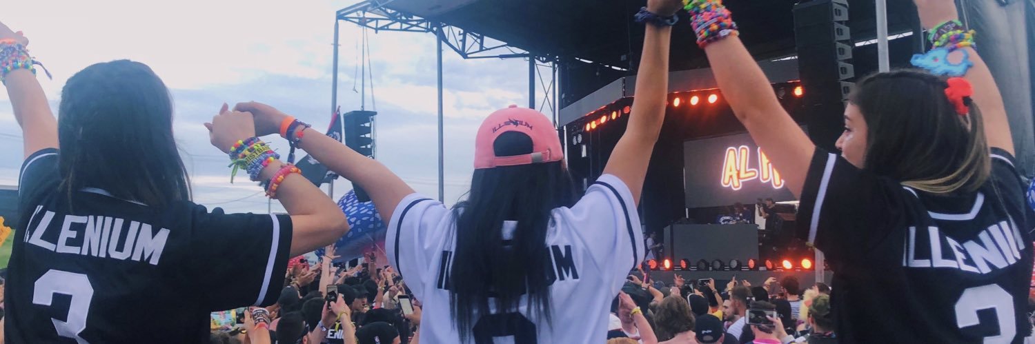 erin_macklan's profile banner image