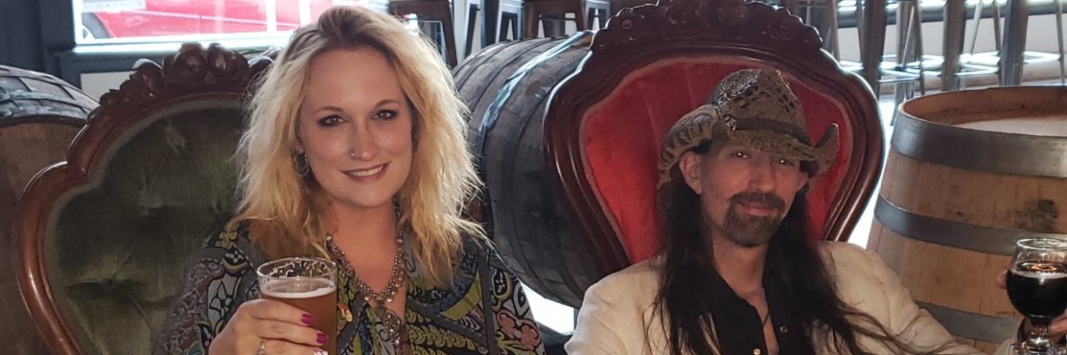 Mosca & Pours banner