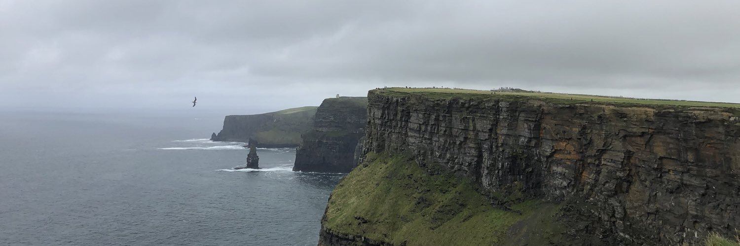 Aces back to back banner