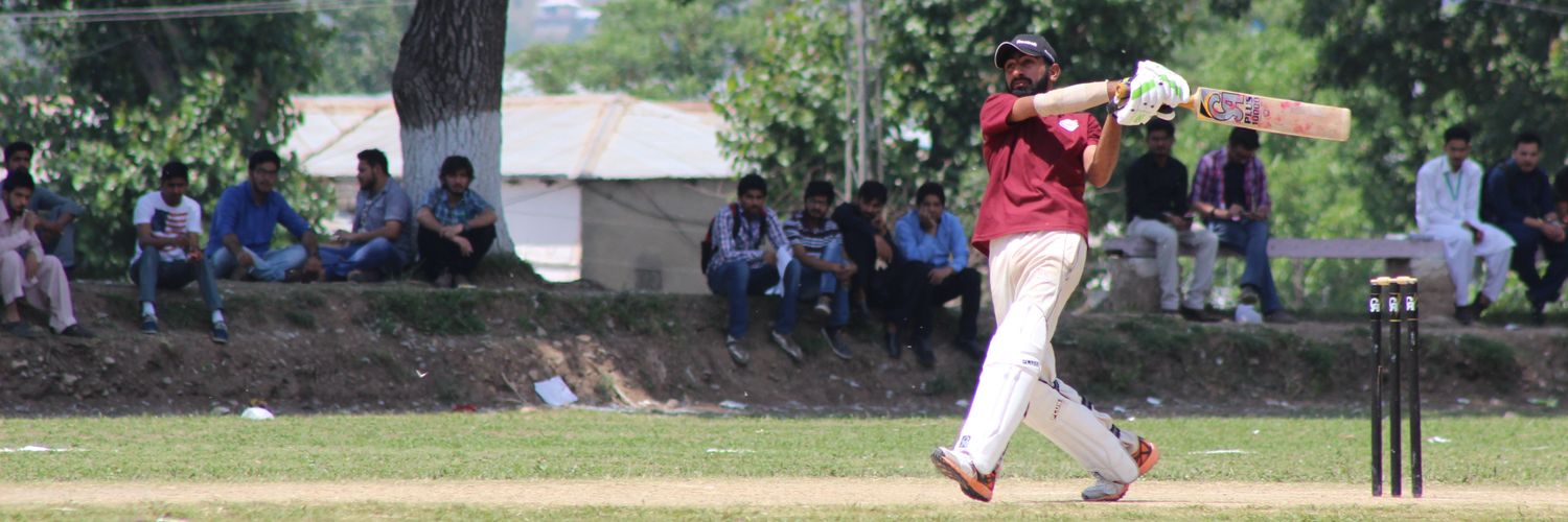 msarosh97's profile banner image