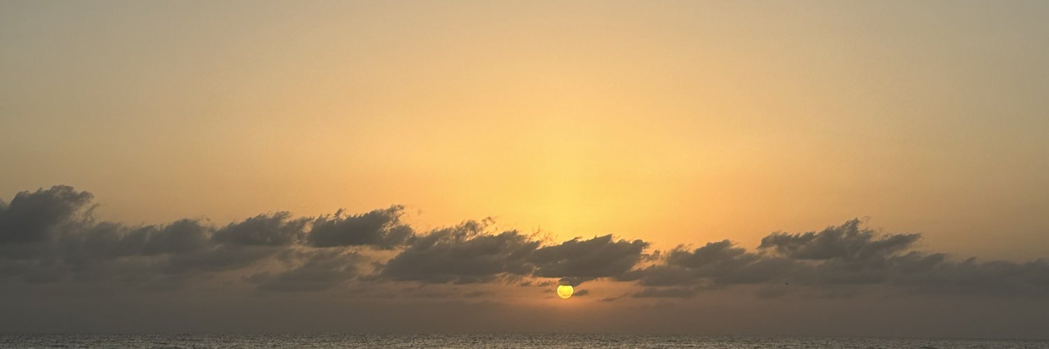 nomah7i's profile banner image