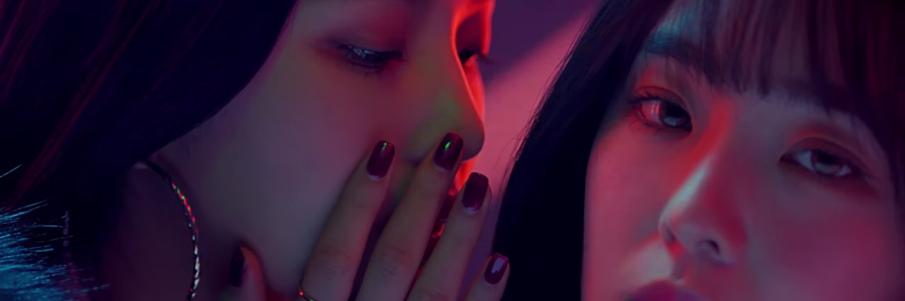 juniswag's profile banner image