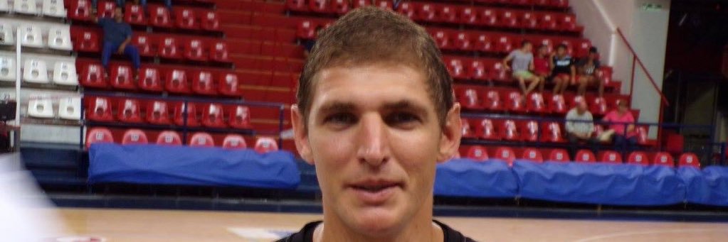 Leandro Lezcano banner