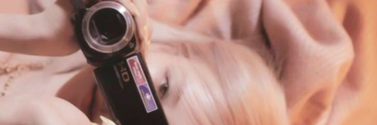 cestloavie's profile banner image