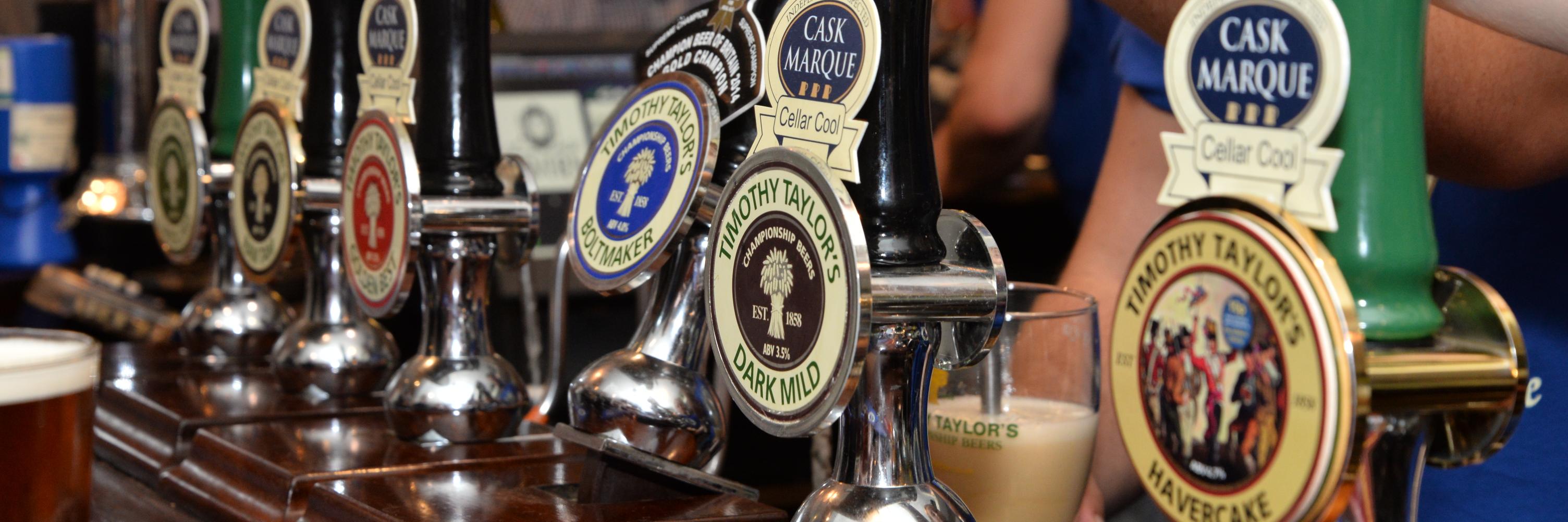 Town Hall Tavern banner