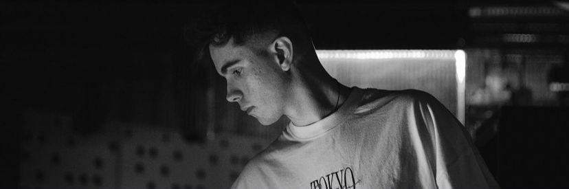 zSnoogle's profile banner image