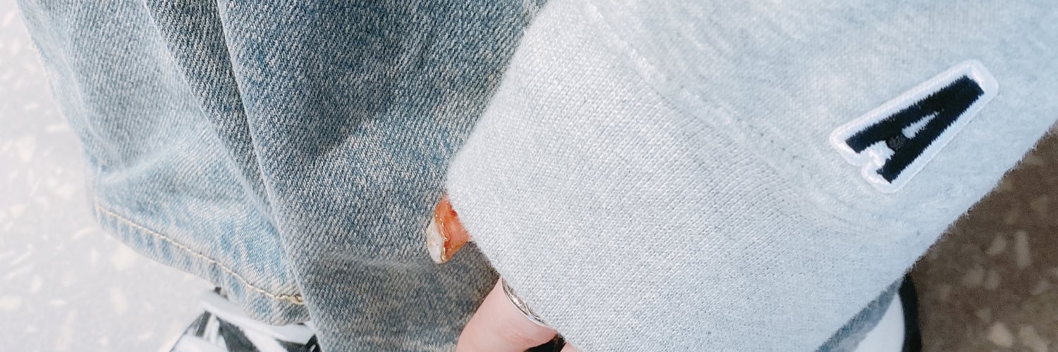 タカネ🜸 banner