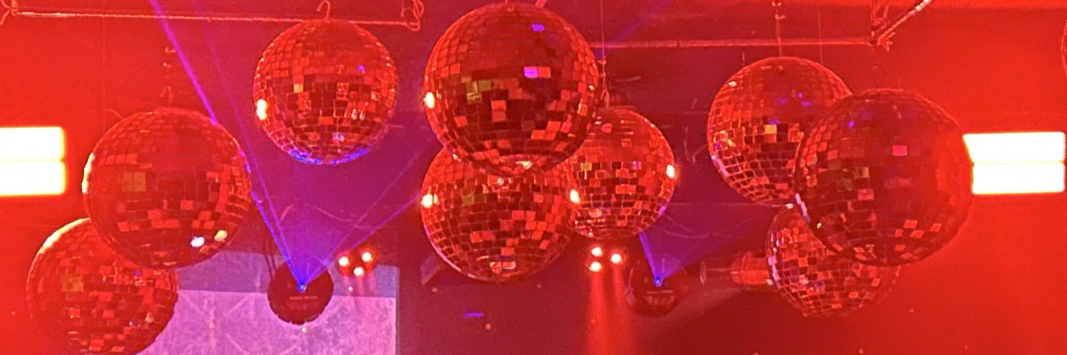 XalliEstAre's profile banner image