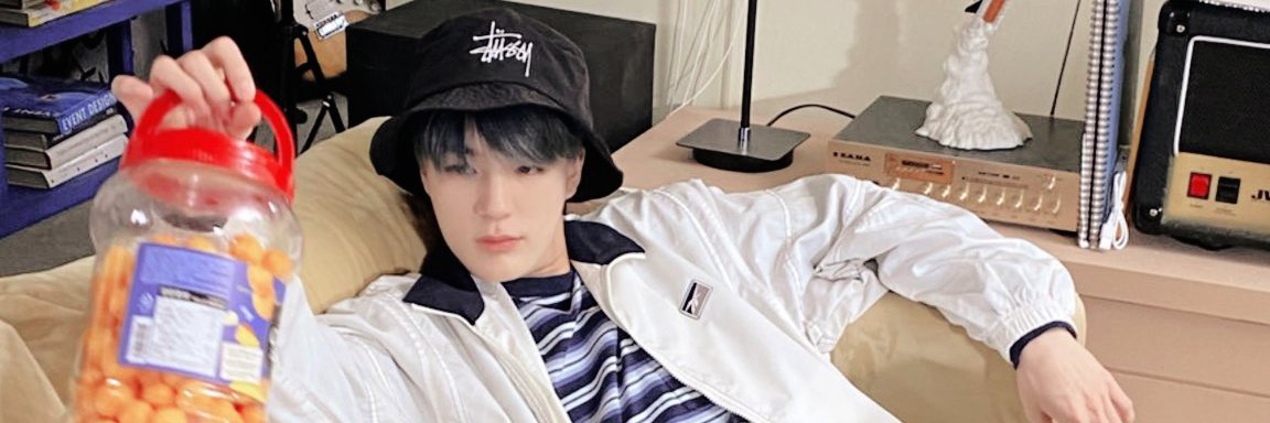 kbaromi's profile banner image