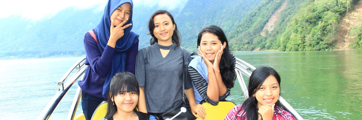 AnggunMyut's profile banner image