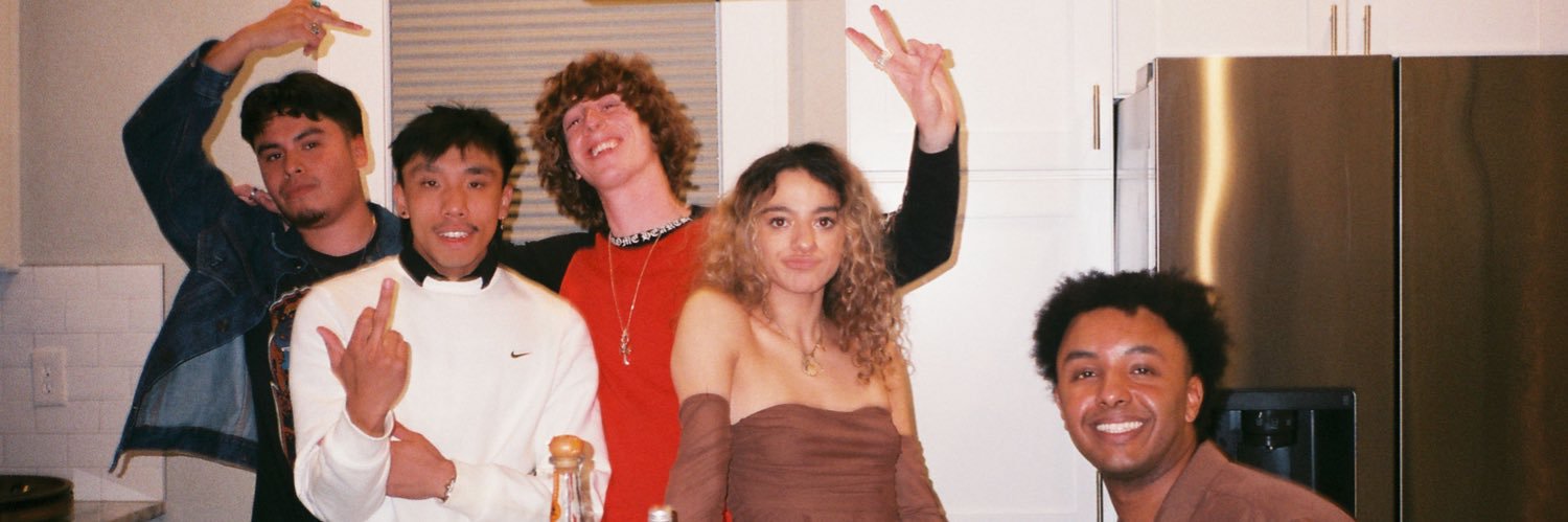 dananascar's profile banner image