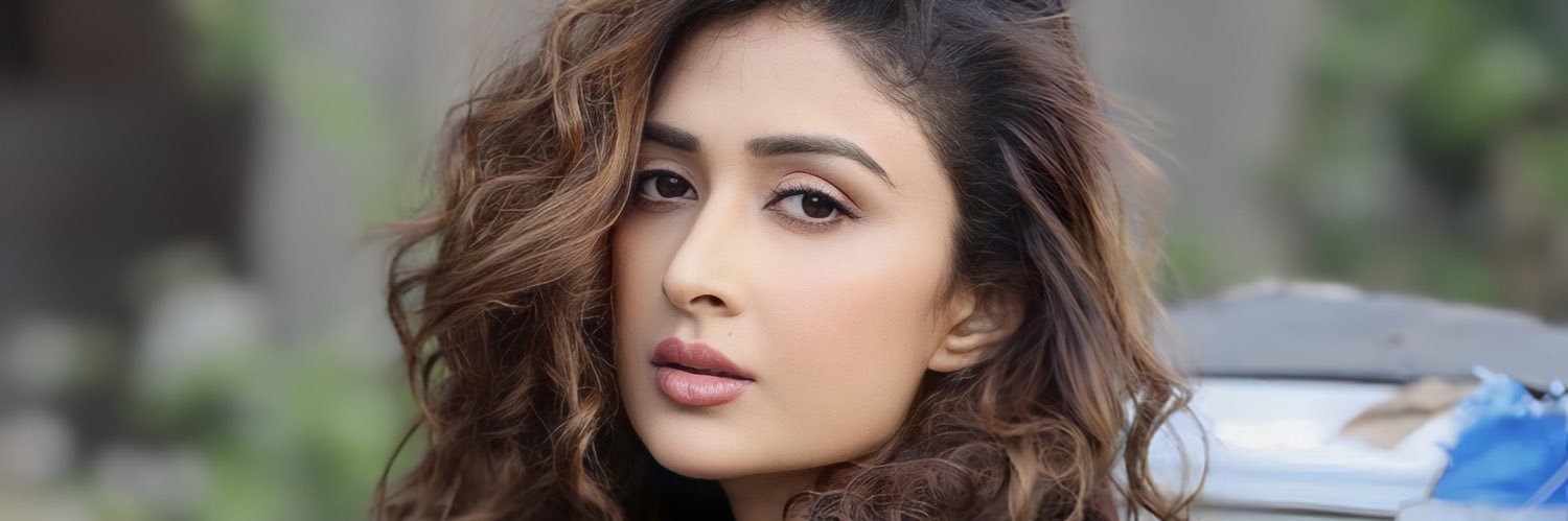 TheFarnazShetty's profile banner image