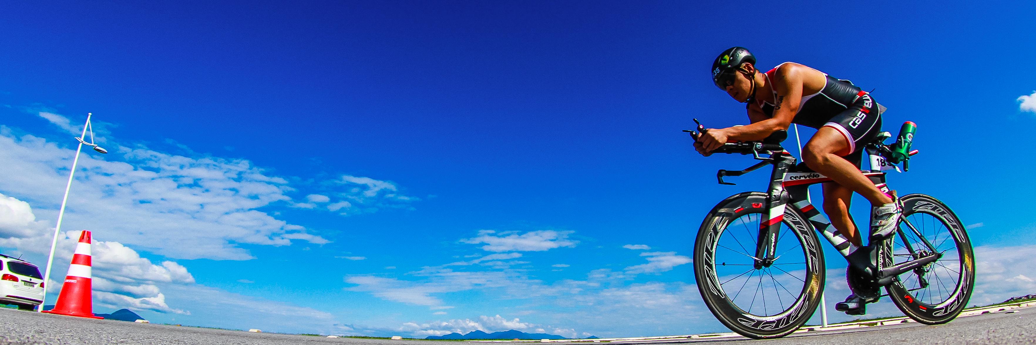 watchachina's profile banner image