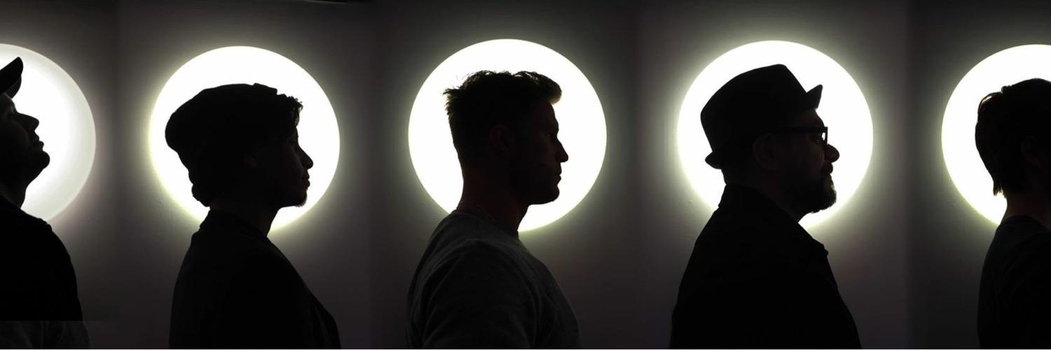 New_Row's profile banner image